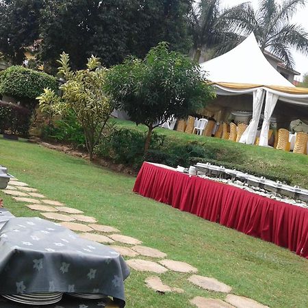 Arch Apartments And Hotel Kampala Extérieur photo