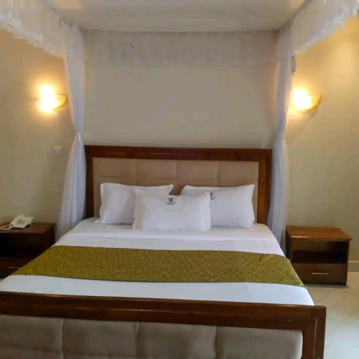 Arch Apartments And Hotel Kampala Extérieur photo